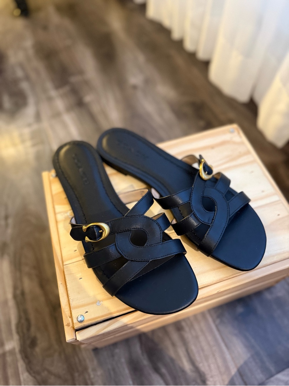 Coach Black Leather Slide Sandals – Gold Buckle Cutout Strap – Sz 10 / 40.5